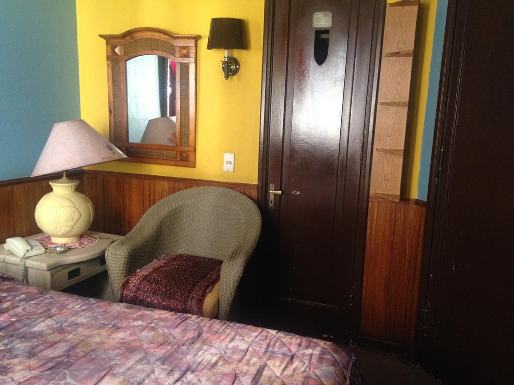 Hotel La Castellana سانتياغو الغرفة الصورة
